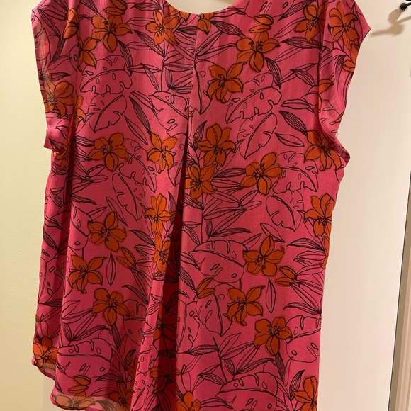 DR2 Daniel Rainn Cap sleeve top, 3X, Fushia Pink Floral - Picture 5 of 5
